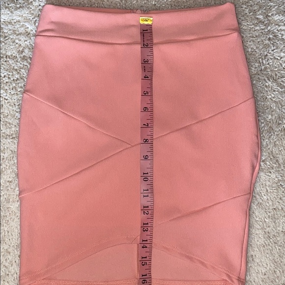 Lucy in the sky skirt and crop top - Picture 7 of 10